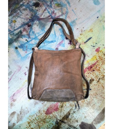 Zaino Borsa in Pelle Floridiana – Artigianale, Elegante e Versatile | Bottega Ventuno