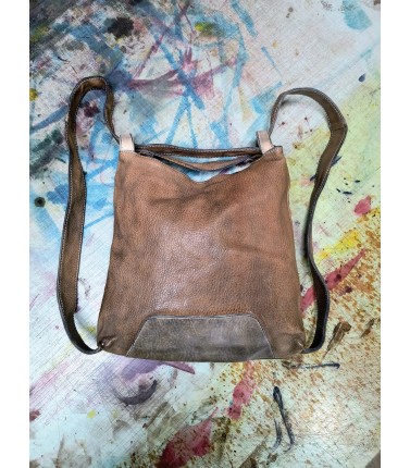Zaino Borsa in Pelle Floridiana – Artigianale, Elegante e Versatile | Bottega Ventuno