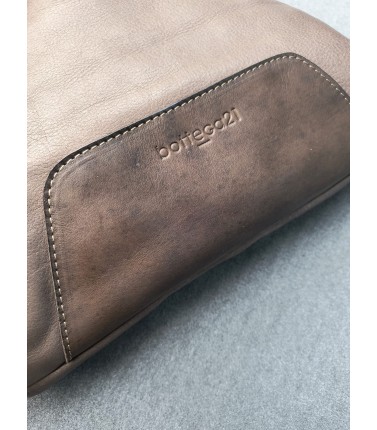 Zaino Borsa in Pelle Floridiana – Artigianale, Elegante e Versatile | Bottega Ventuno